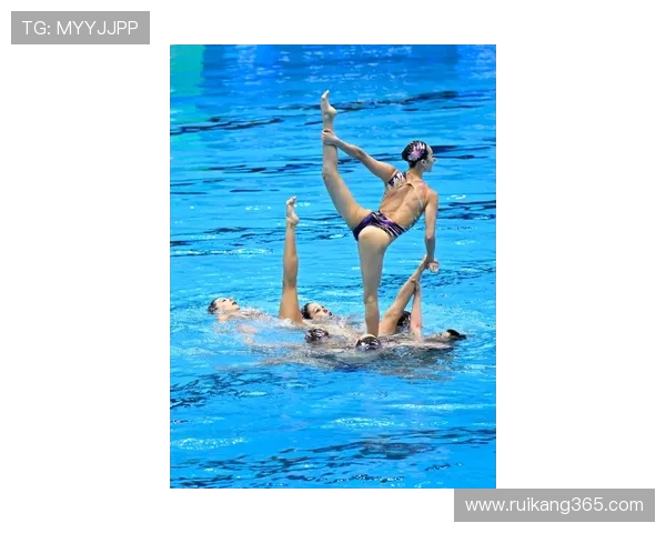 跳水运动的魅力与挑战：从技术突破到竞技精神的全方位解析