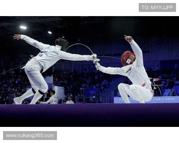 探索体育精神的力量与影响:从竞技场到生活中的奋斗与坚持 探索体育精神的力量与影响:从竞技场到生活中的奋斗与坚持