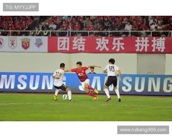 武汉网球队与重庆网球队赛后复盘团队协作的精彩瞬间与经验分享