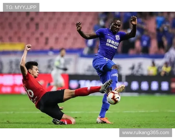 2011年申花与恒大激战回顾：足球盛宴中的荣耀与遗憾